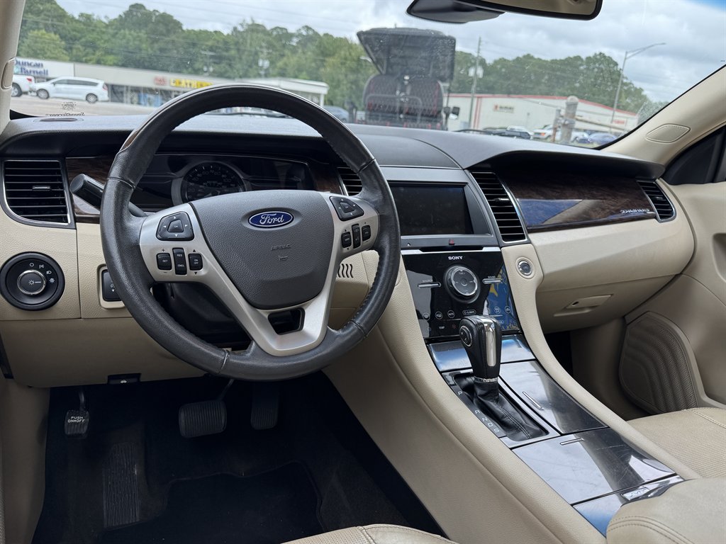 2018 Ford Taurus - $14,900
