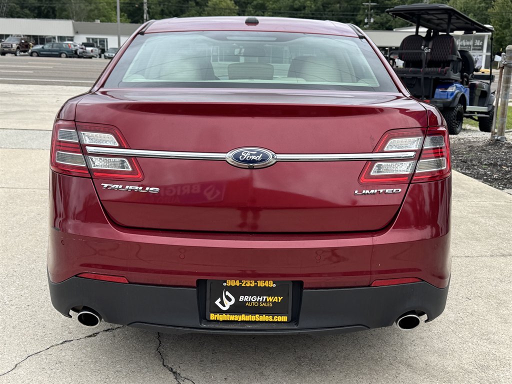 2018 Ford Taurus - $14,900