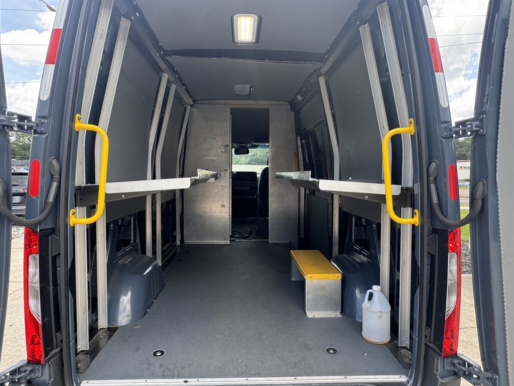 2019 Mercedes-Benz Sprinter - $29,900