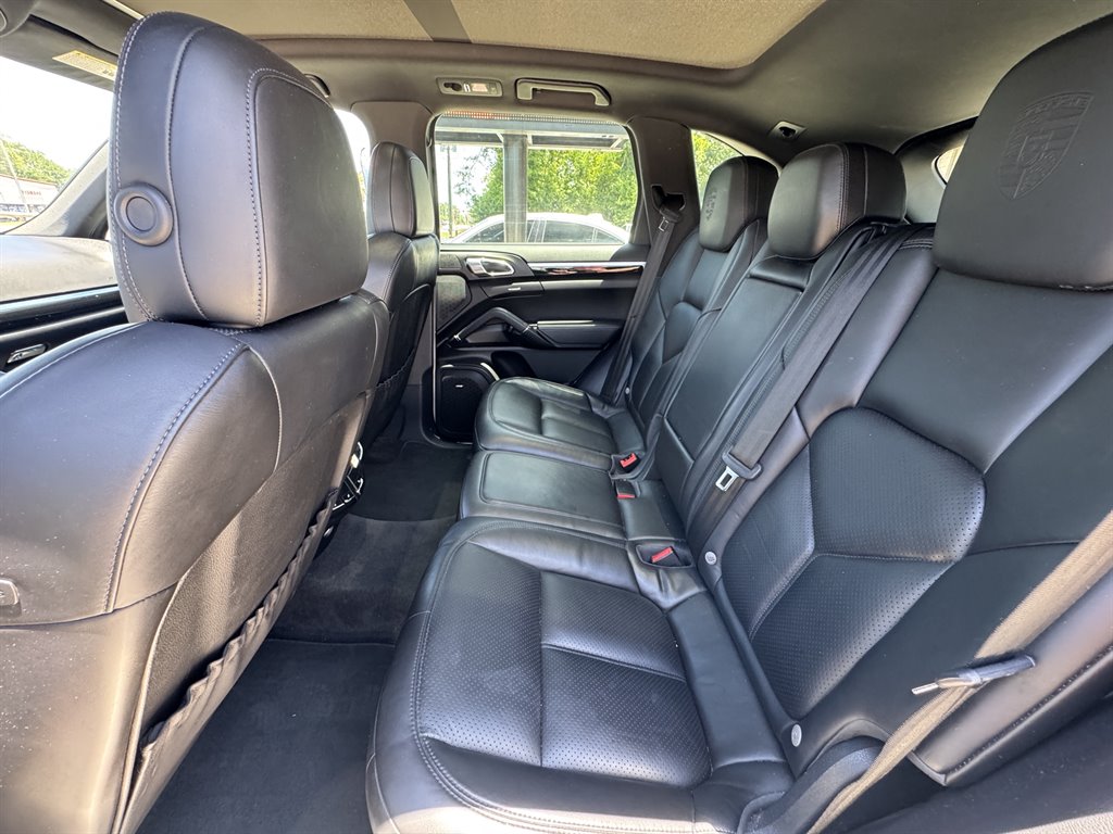 2017 Porsche Cayenne - $19,900
