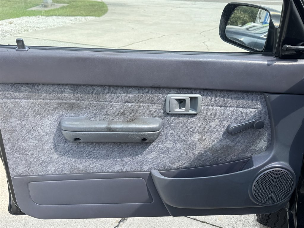 2000 Toyota Tacoma - $5,900