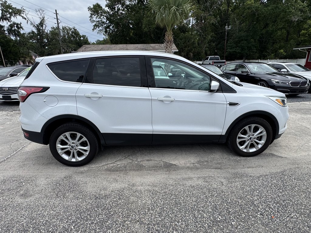 2017 Ford Escape - $9,900