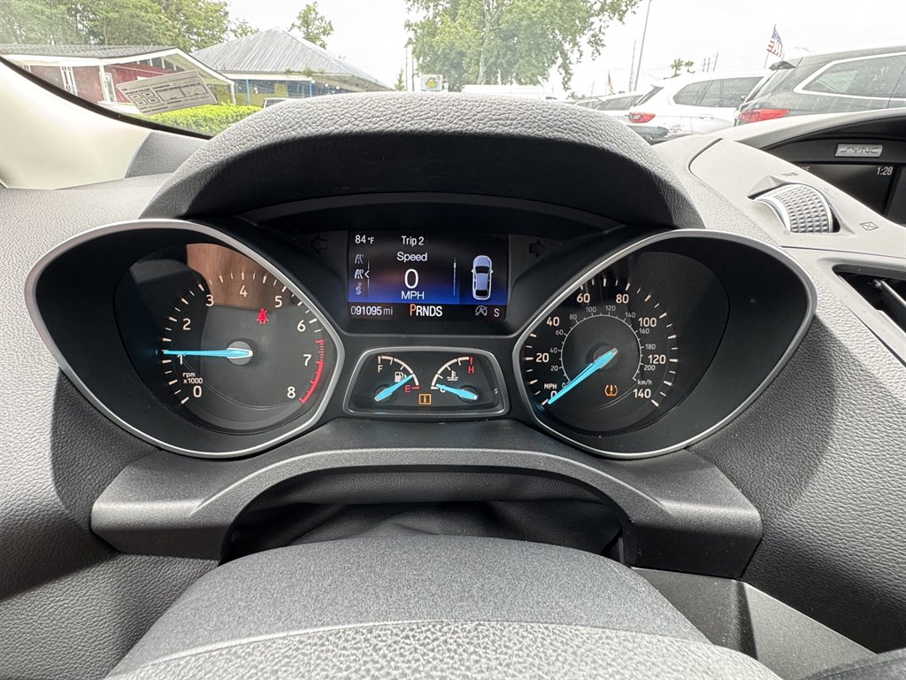 2017 Ford Escape - $9,900