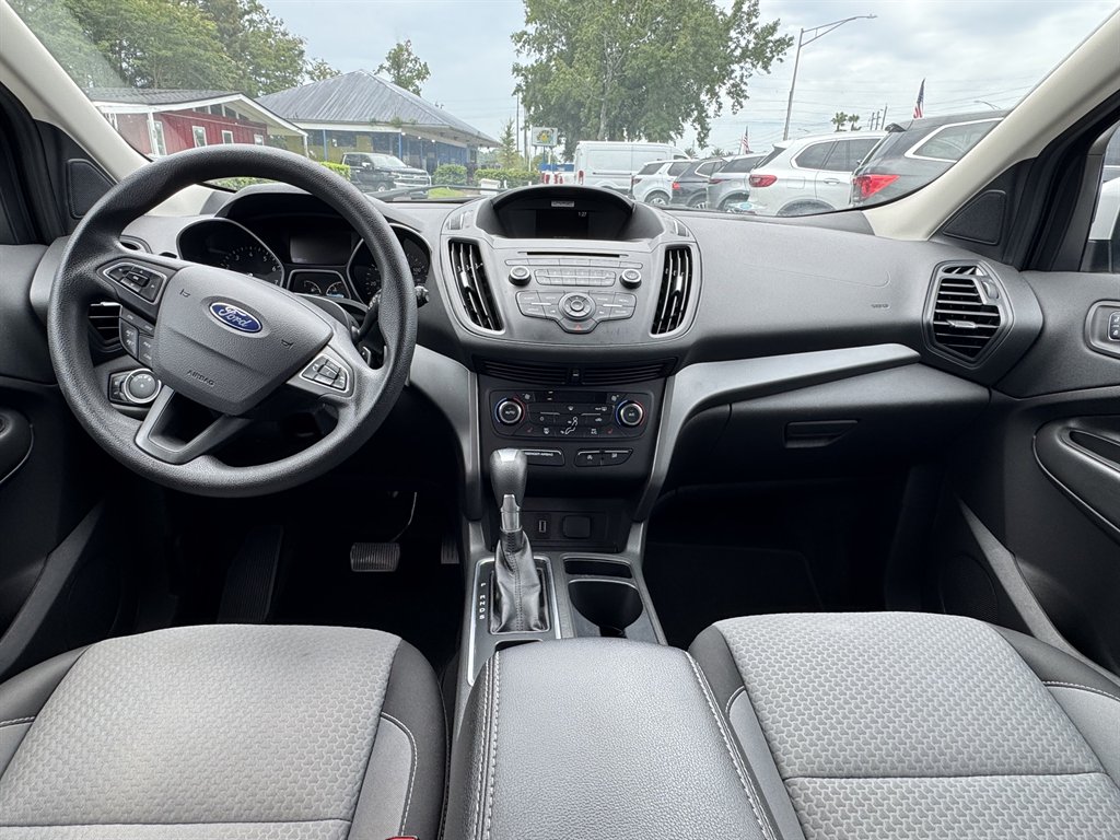 2017 Ford Escape - $9,900