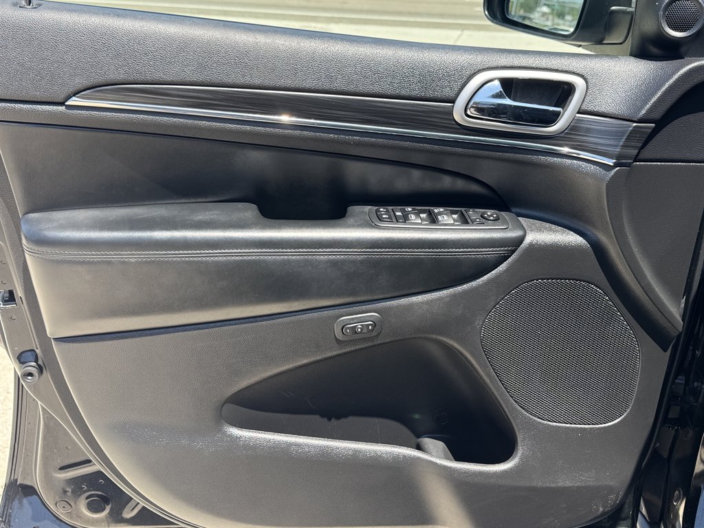 2020 Jeep Cherokee - $16,900
