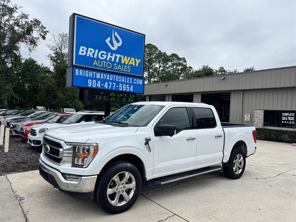 2021 Ford F-150 - $31,900