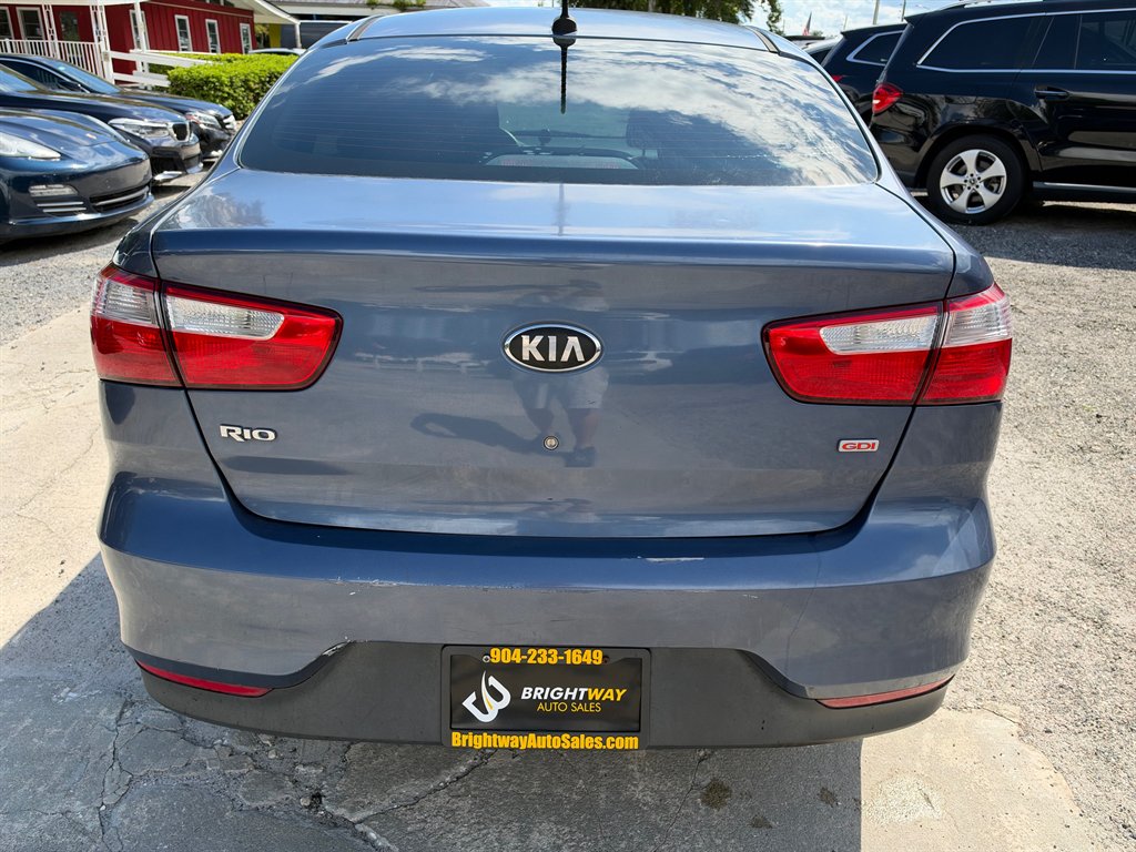 2016 Kia Rio - $5,900