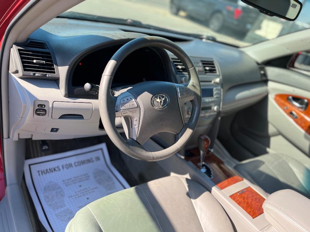 2011 Toyota Camry photo