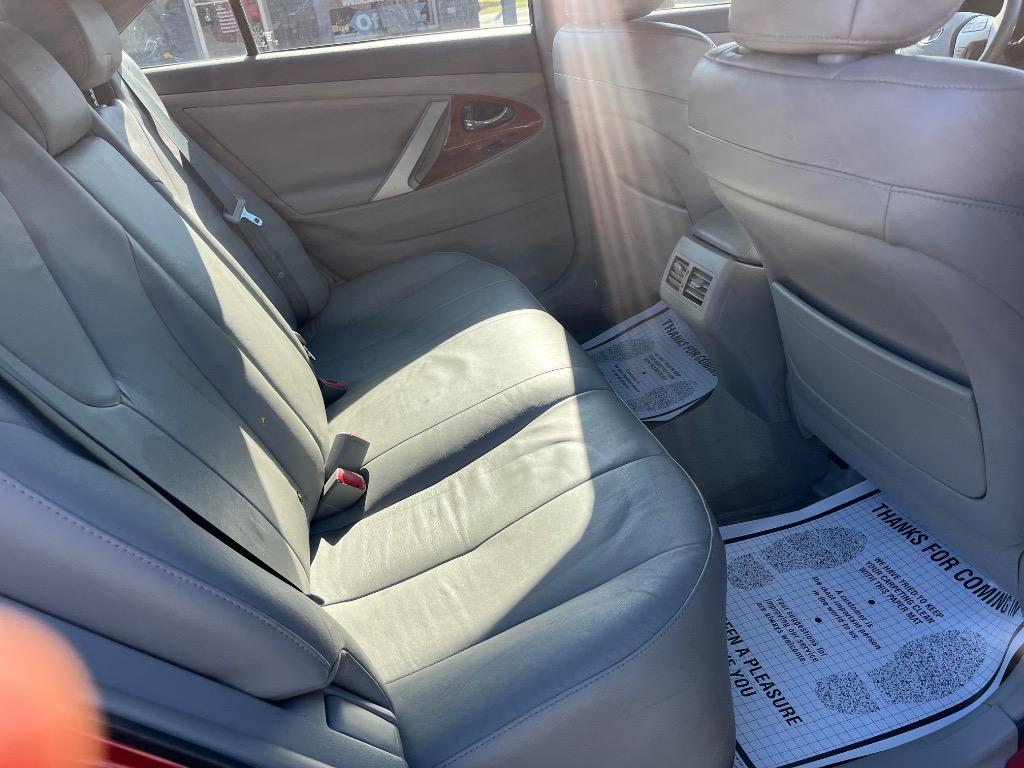 2011 Toyota Camry photo