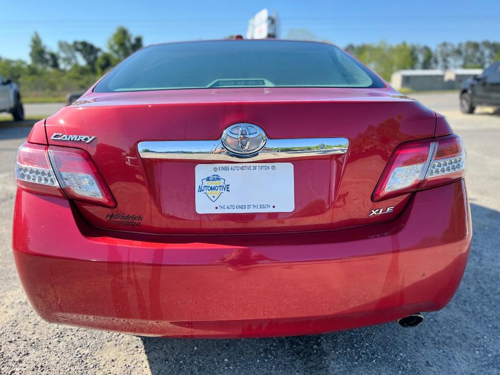 2011 Toyota Camry photo