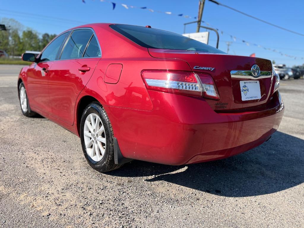 2011 Toyota Camry photo