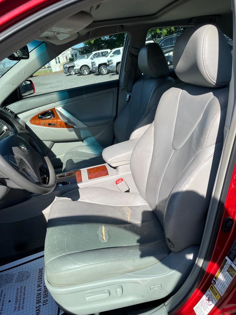 2011 Toyota Camry photo
