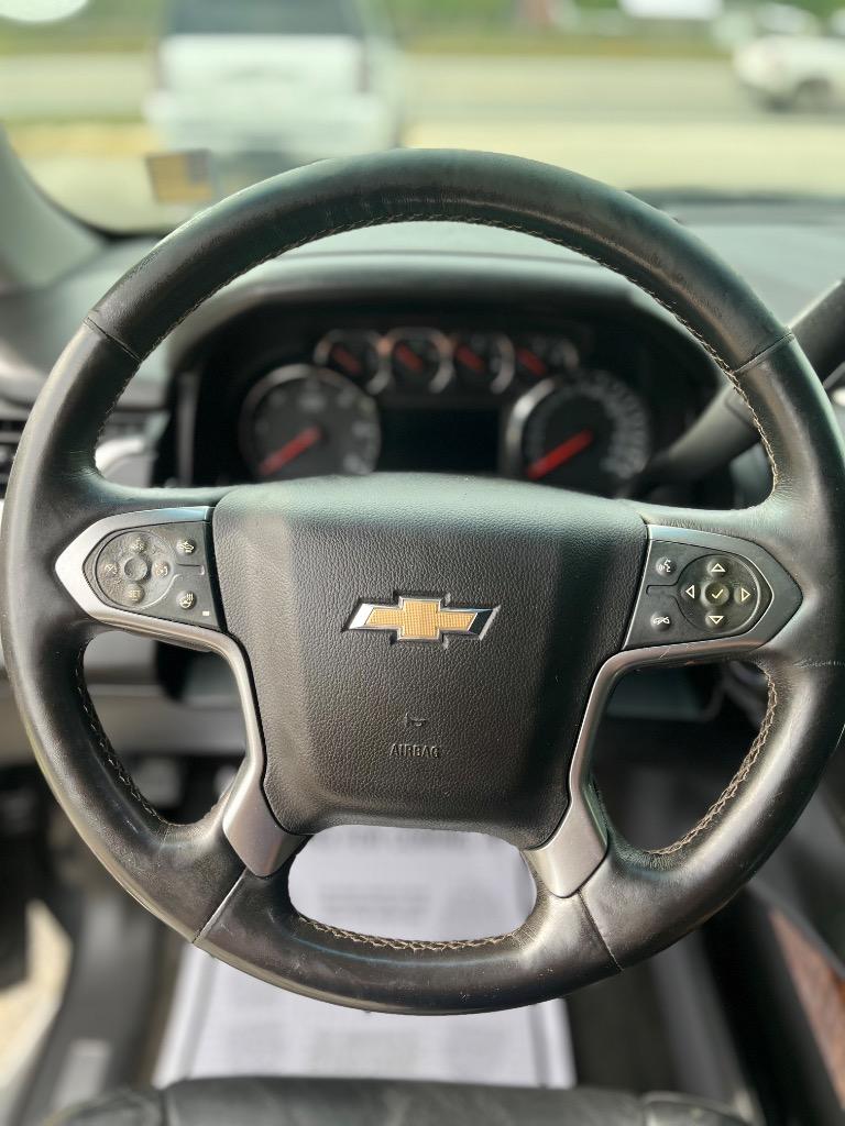 2015 Chevrolet Suburban LTZ 1500 photo