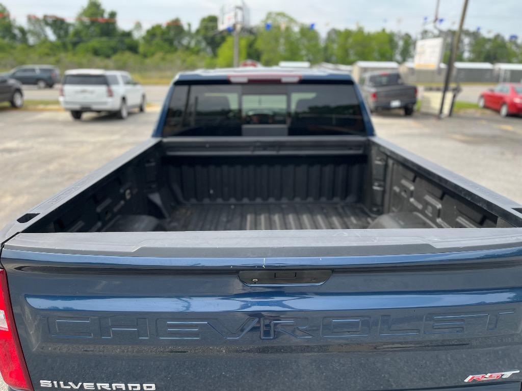 2019 Chevrolet Silverado 1500 RST photo