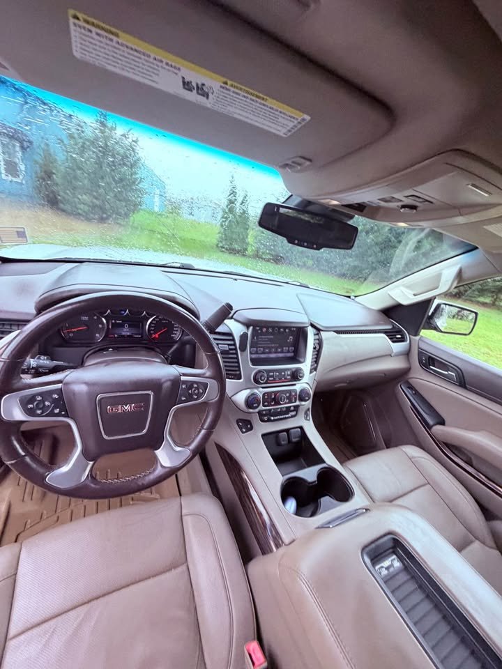2016 GMC Yukon