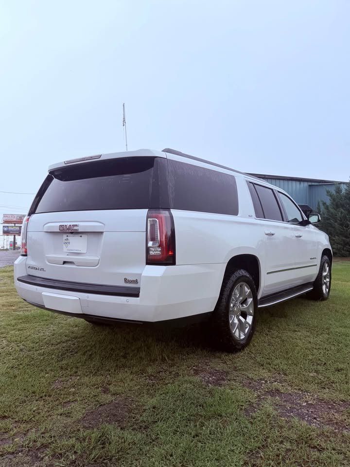 2016 GMC Yukon