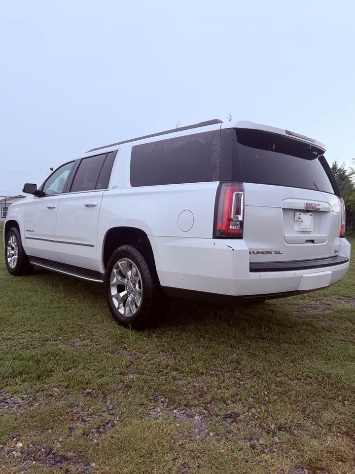 2016 GMC Yukon