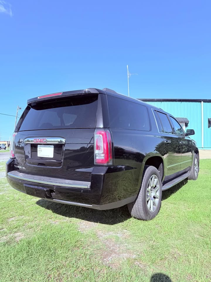2016 GMC Yukon