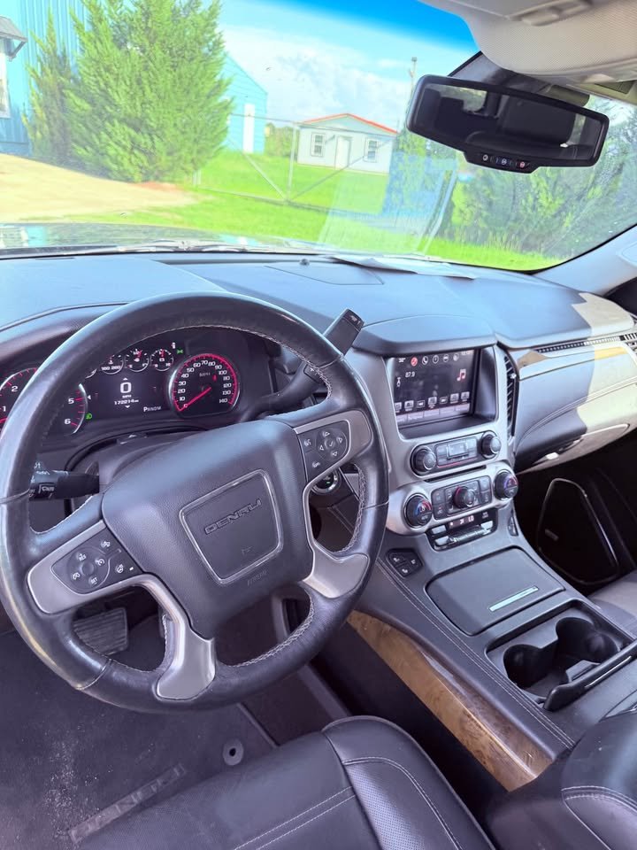 2016 GMC Yukon