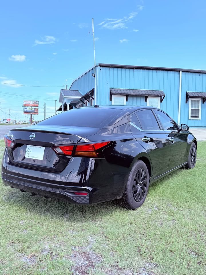 2020 Nissan Altima