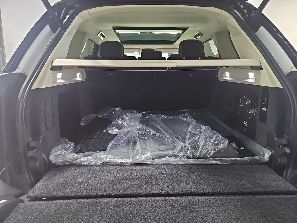 2023 Land Rover Range Rover - $144,995