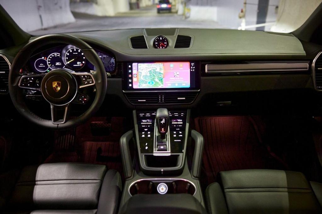 2023 Porsche Cayenne - $99,995