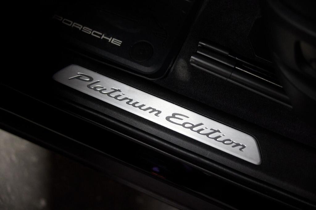 2023 Porsche Cayenne - $99,995