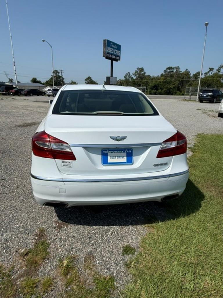 2013 Hyundai Genesis