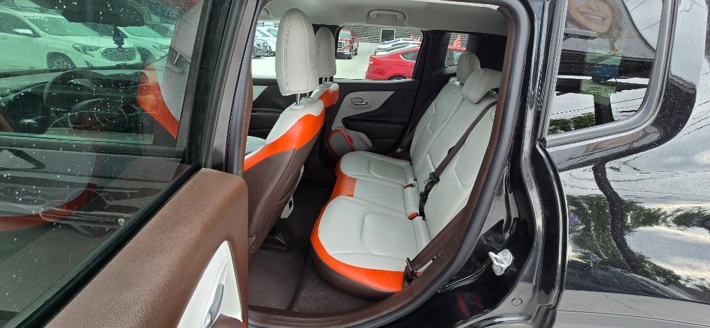 2015 Jeep Renegade Limited photo