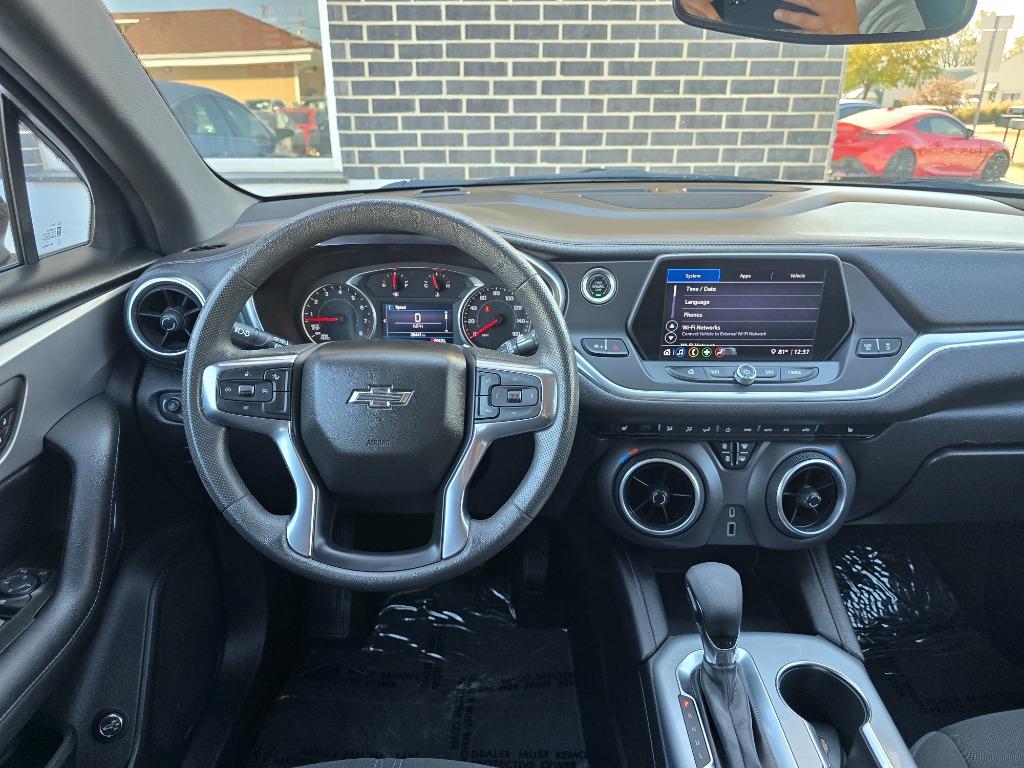 2021 Chevrolet Blazer - $22,900