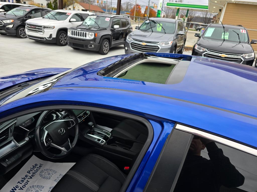 2018 Honda Civic EX-T photo