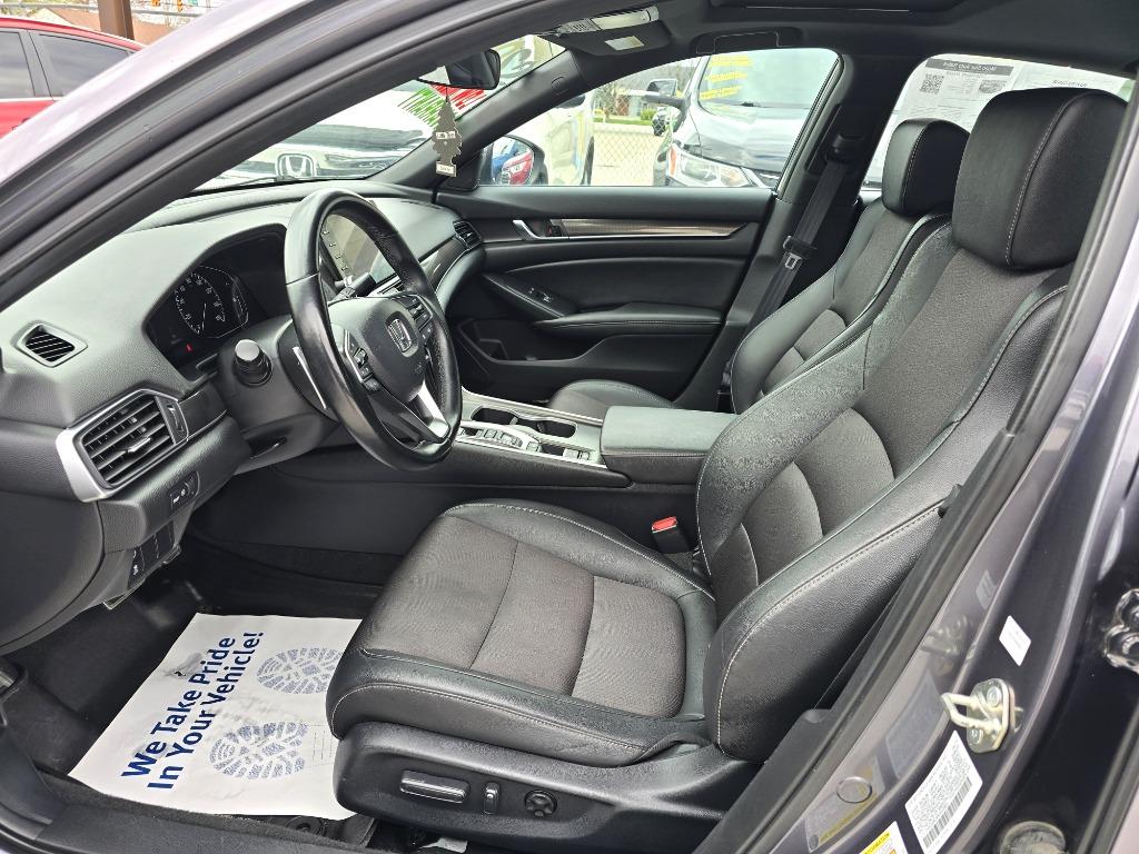 2019 Honda Accord Sport photo