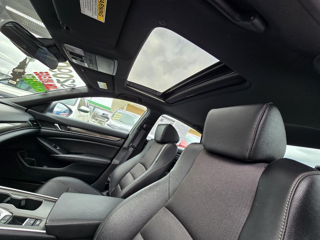 2019 Honda Accord Sport photo