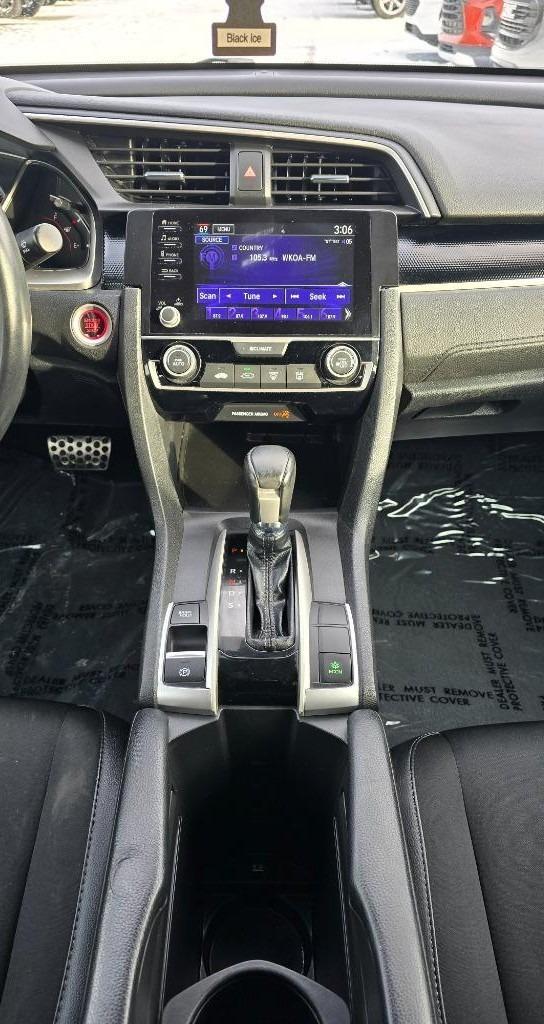 2020 Honda Civic Sport photo