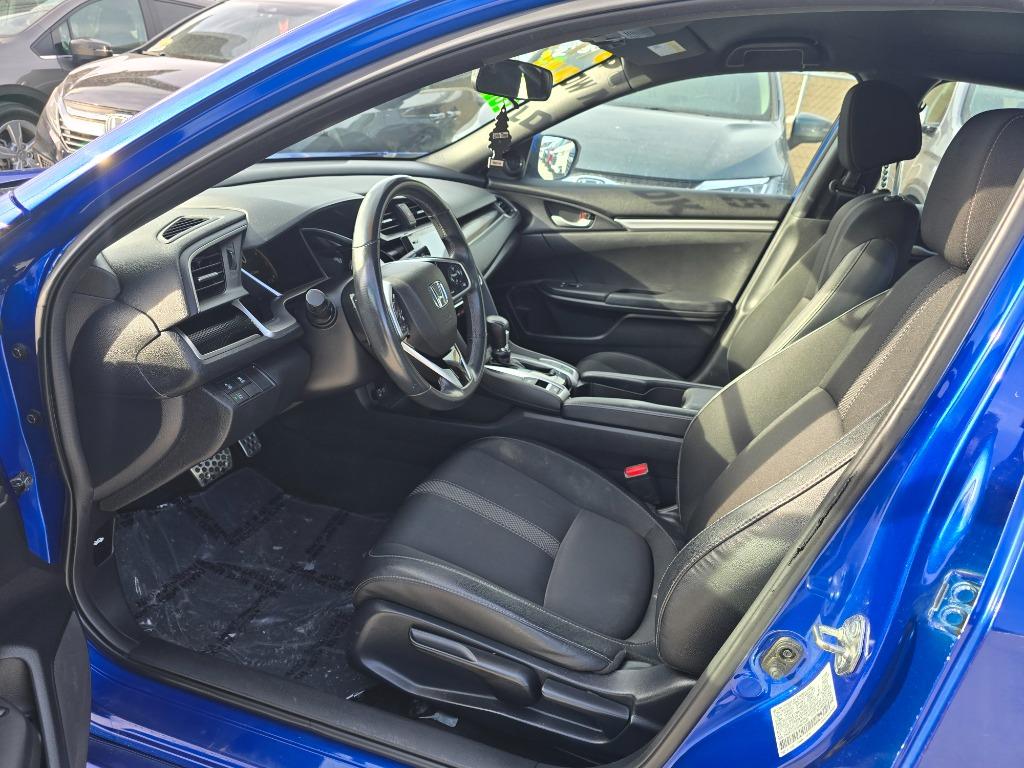 2020 Honda Civic Sport photo