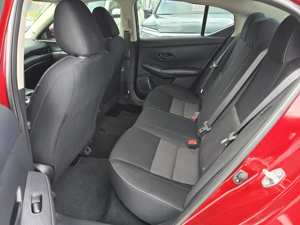 2024 Nissan Sentra SV photo 18