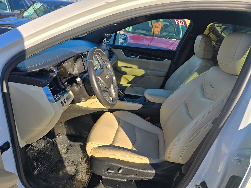 2019 Cadillac XT5 - $19,900