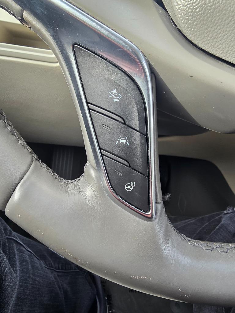 2018 Cadillac XT5 - $18,900