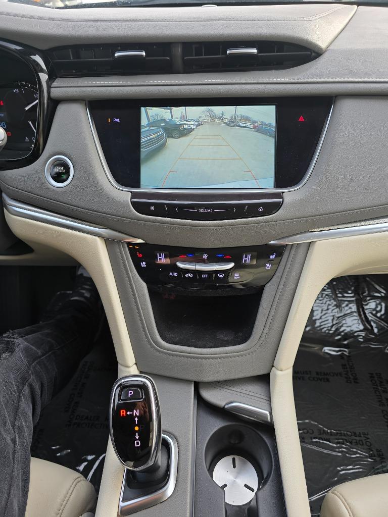 2018 Cadillac XT5 - $18,900