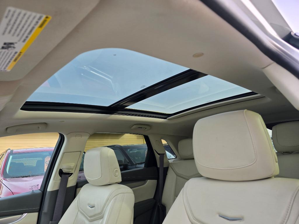 2018 Cadillac XT5 - $18,900