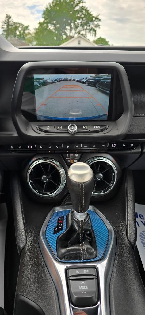 2016 Chevrolet Camaro LT photo