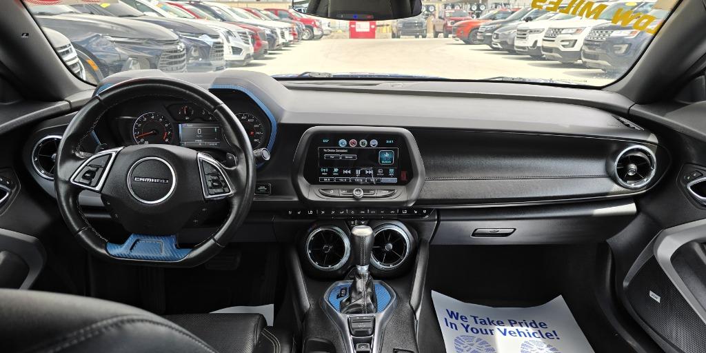 2016 Chevrolet Camaro LT photo