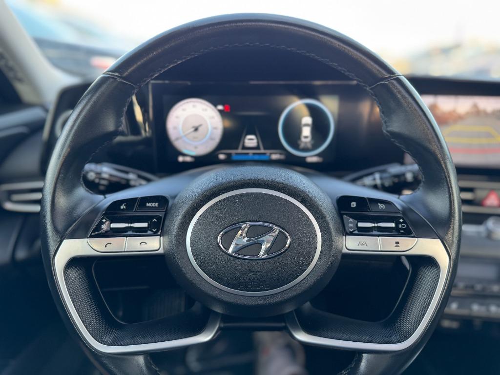 2021 Hyundai Elantra - $15,990