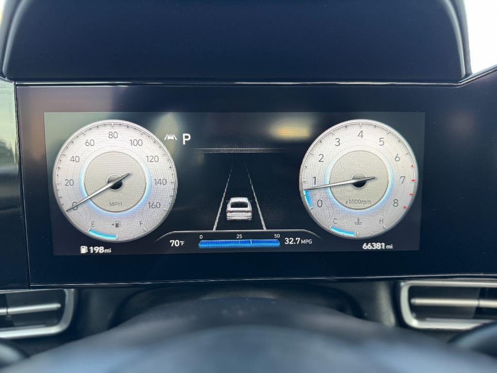 2021 Hyundai Elantra - $15,990