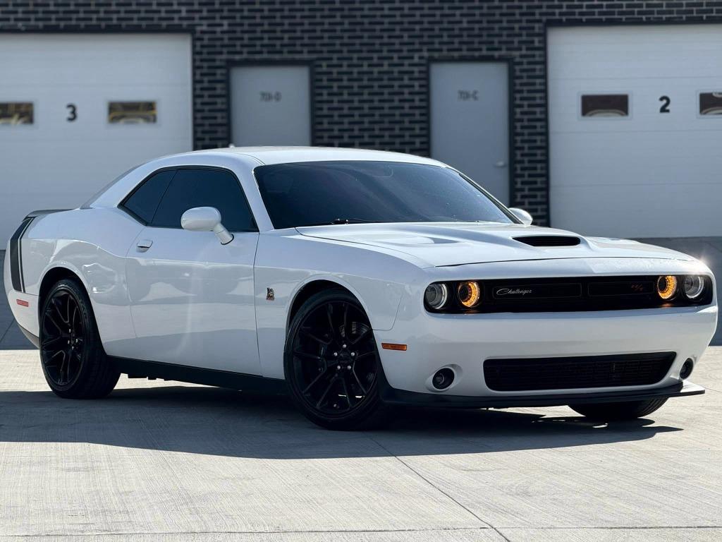 2020 Dodge Challenger - $26,900