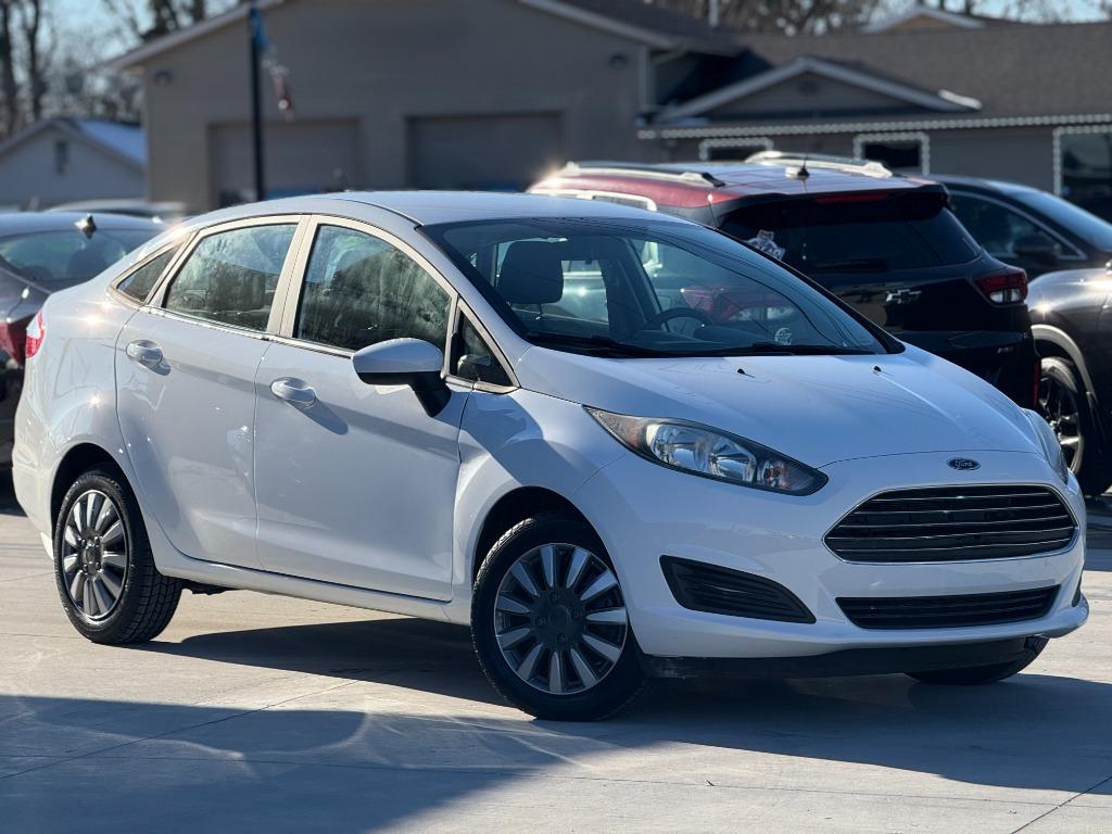 2019 Ford Fiesta - $7,995