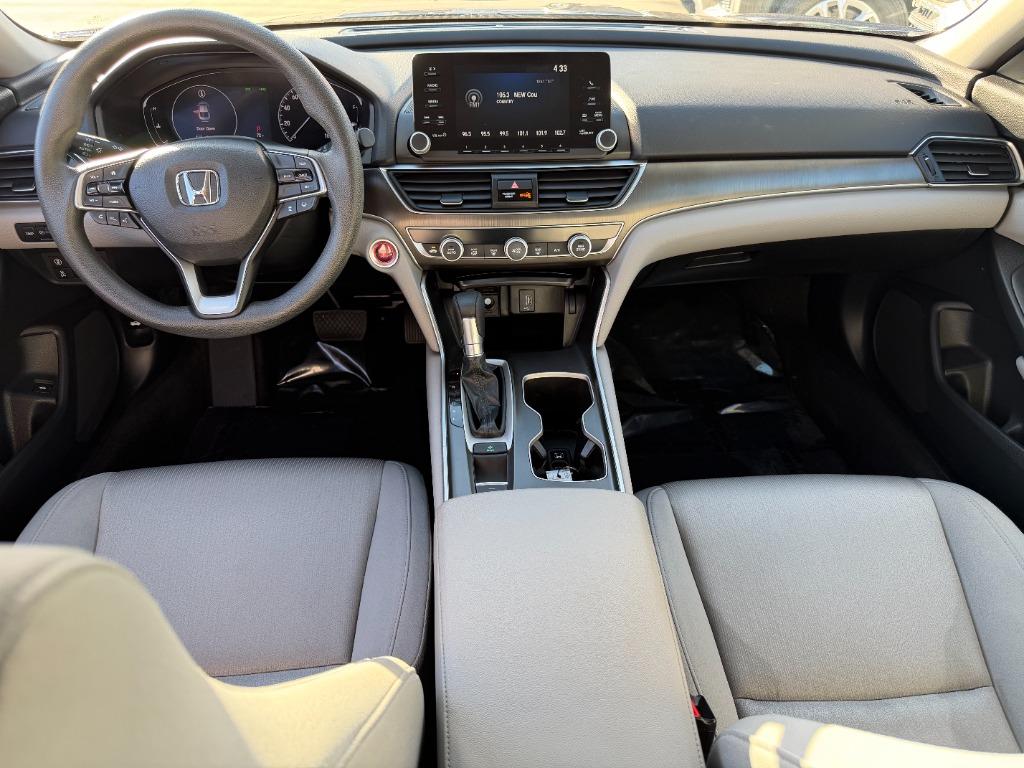 2019 Honda Accord - $16,900