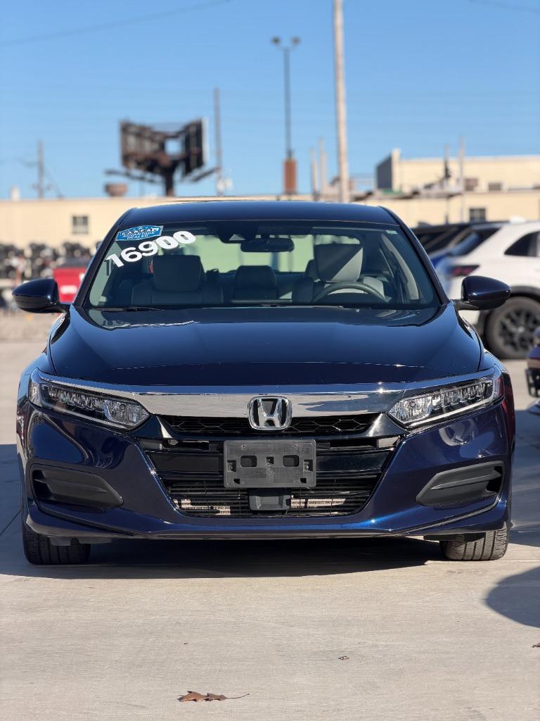 2019 Honda Accord - $16,900