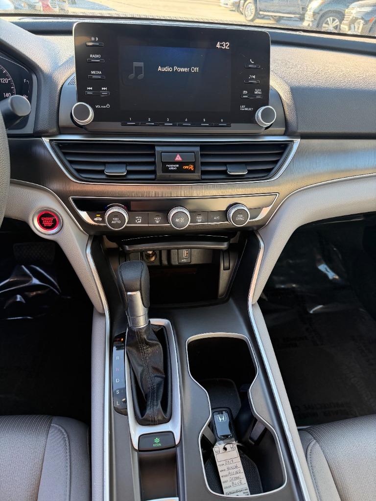 2019 Honda Accord - $16,900