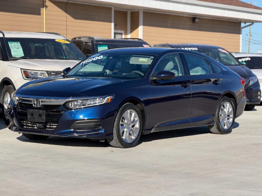 2019 Honda Accord - $16,900